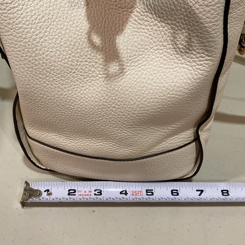 πCoach pebbled leather shoulder or purse-crossbody - Picture 13 of 16